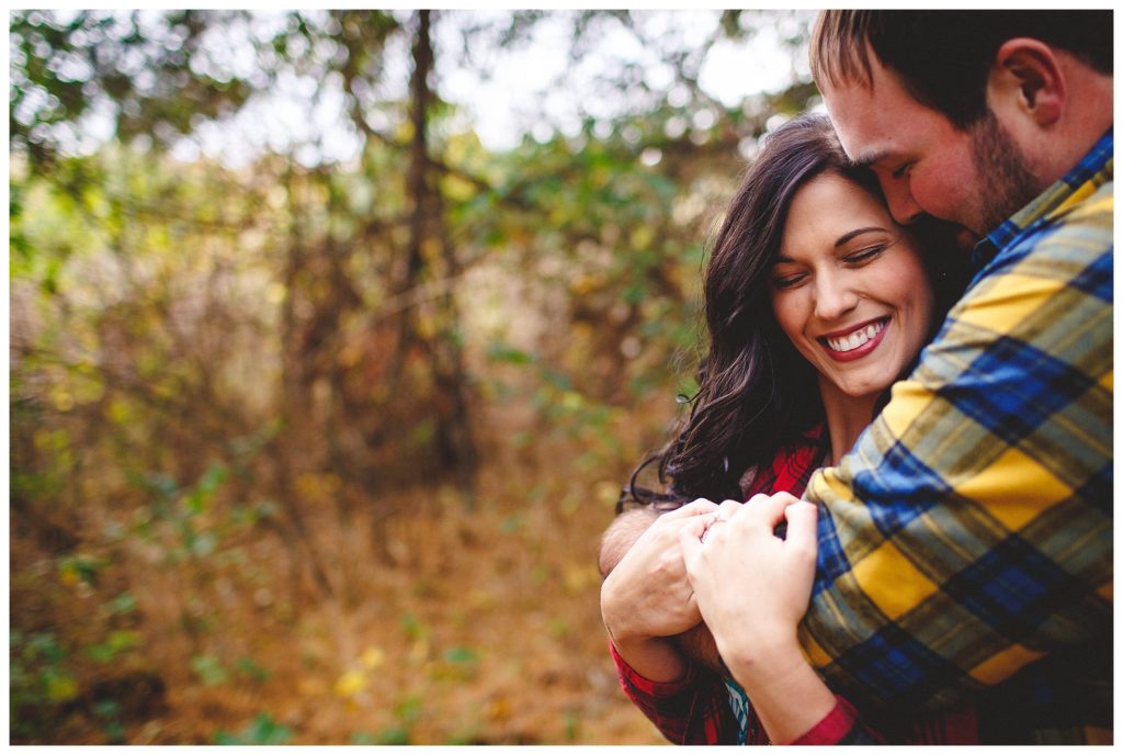 Hartford Wisconsin Loew Lake Engagement Session