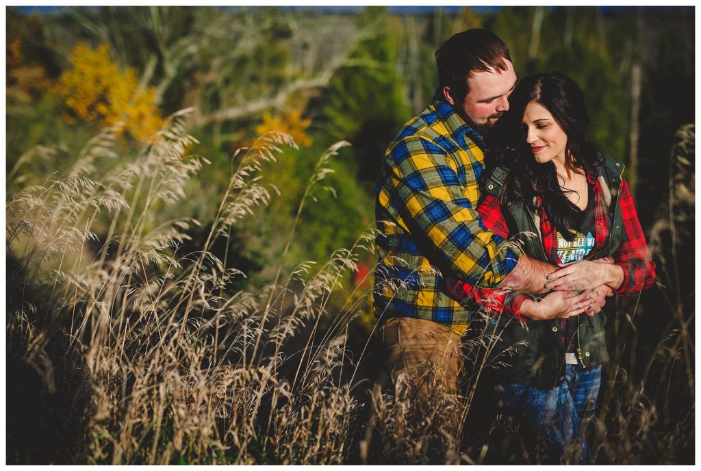 Hartford Wisconsin Loew Lake Engagement Session