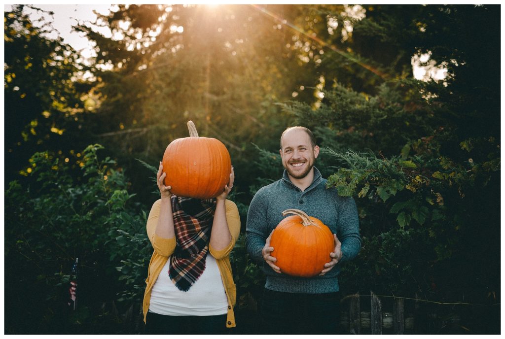 Madison Wisconsin Fall Engagement Session Jerry's Apple Sun Prairie Wisconsin