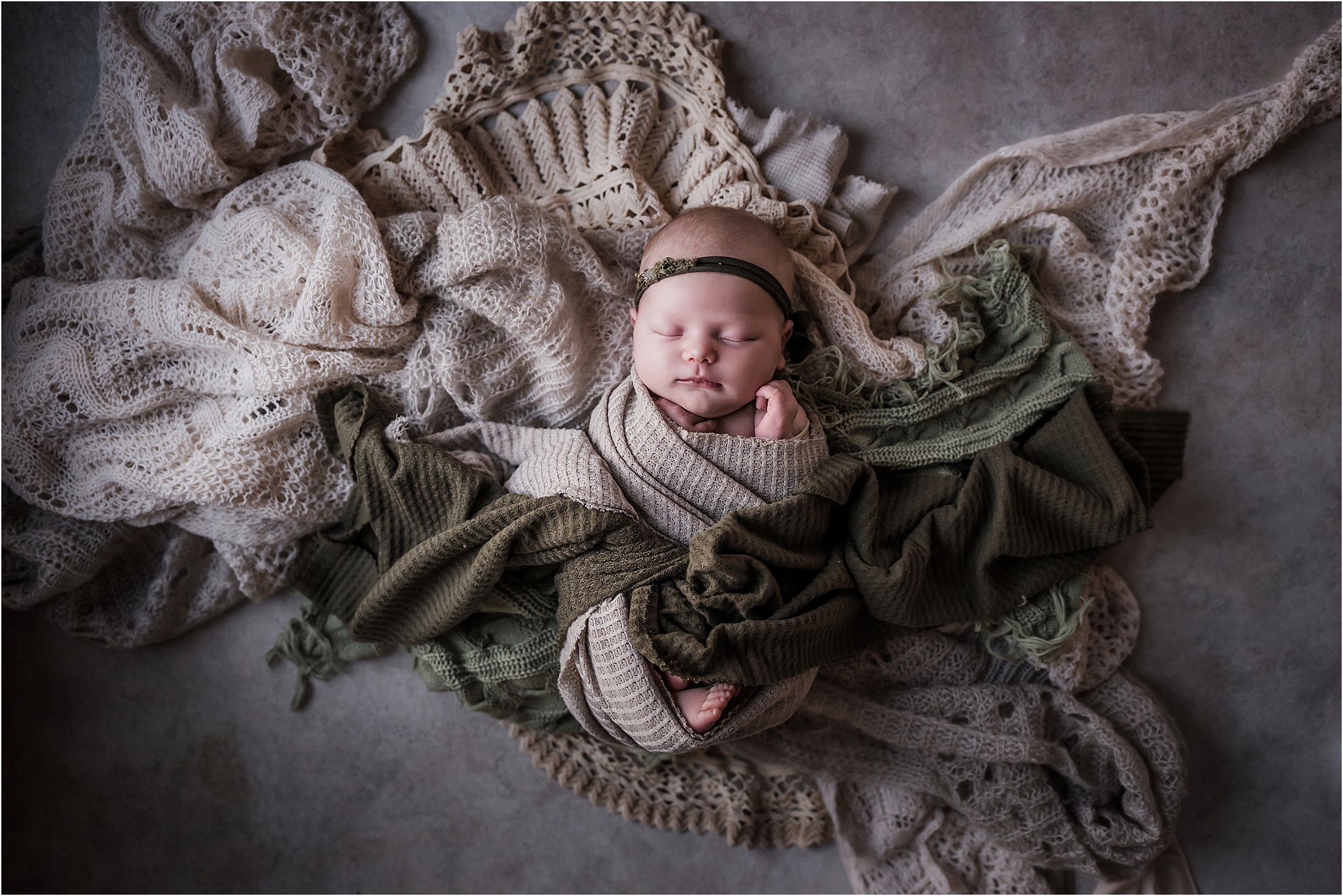 newborn photographer in madison wi